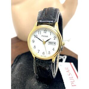 Pulsar Women's Watch VX83-X002 Vintage Quartz White Dial Day Date Black Leather
